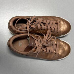 Nike blazer Rose Gold 6.5